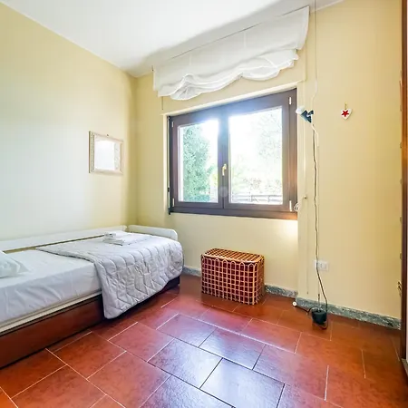 Appartement Bellavista With Private Dock And Parking Lenno